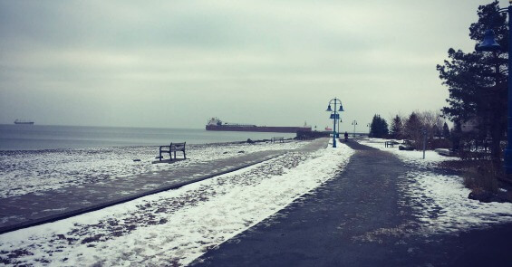 best-places-to-run-in-Duluth-Lakewalk-Winter