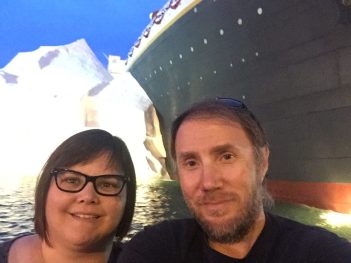 37133918_420085248477010_6974433904044277760_n