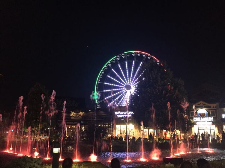 37290164_420081341810734_1515434551323656192_n